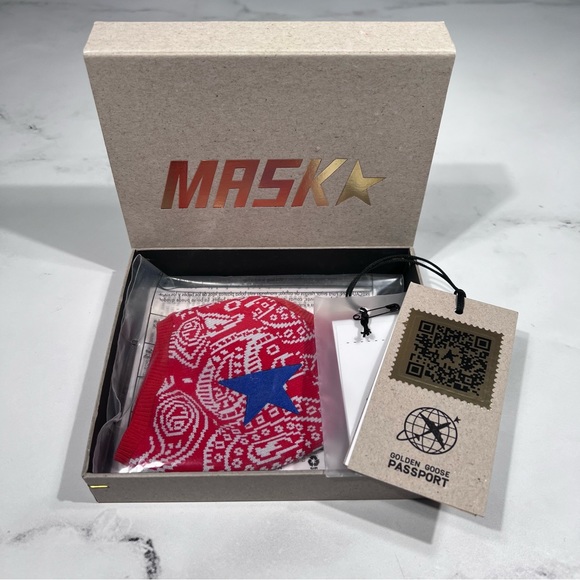 Golden Goose Star Face Mask Knitted Red Bandana Print - Picture 2 of 9